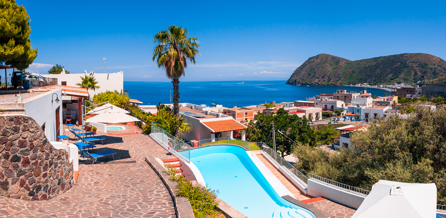 https://www.lavilletta.it/wp-content/uploads/2024/05/la-villetta-hotel-residence-lipari.jpg